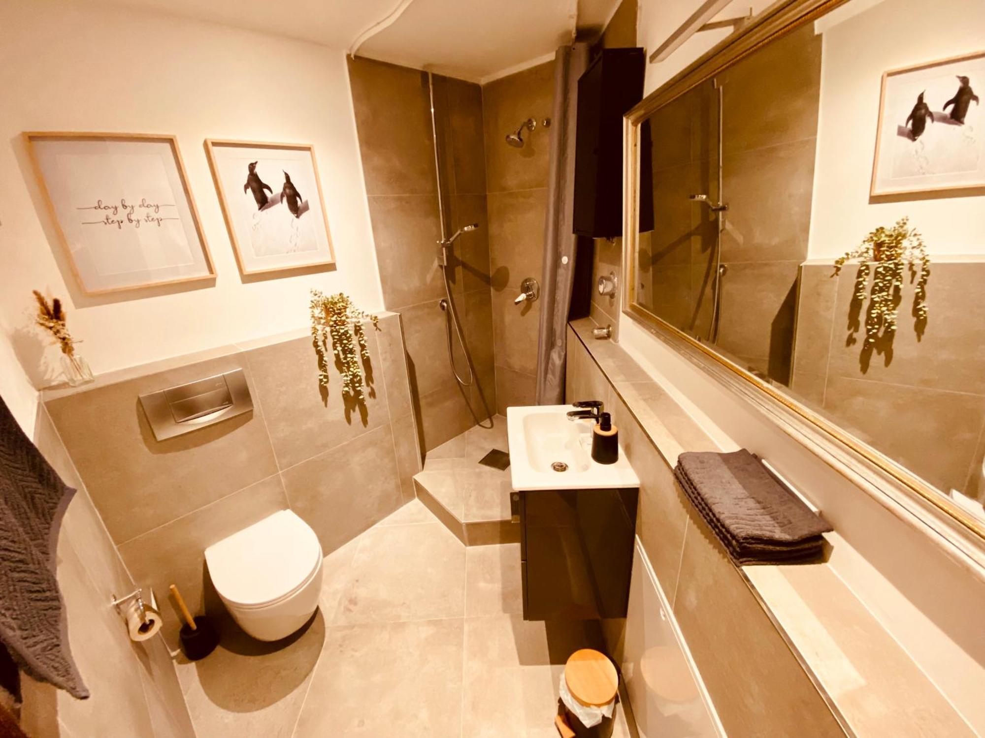 Living With Soul - Appartement Ueber Den Daechern Von Wiesbaden Eksteriør bilde